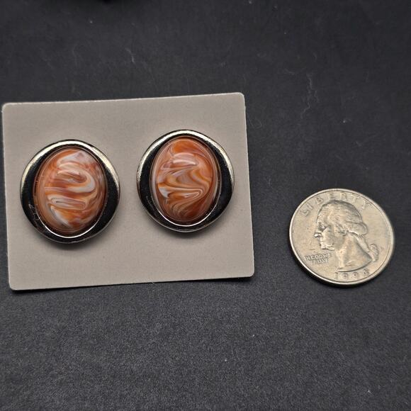 Avon 1988 Desert Sands Earrings in Box Peach Marbled Vintage Jewelry - Picture 5 of 8